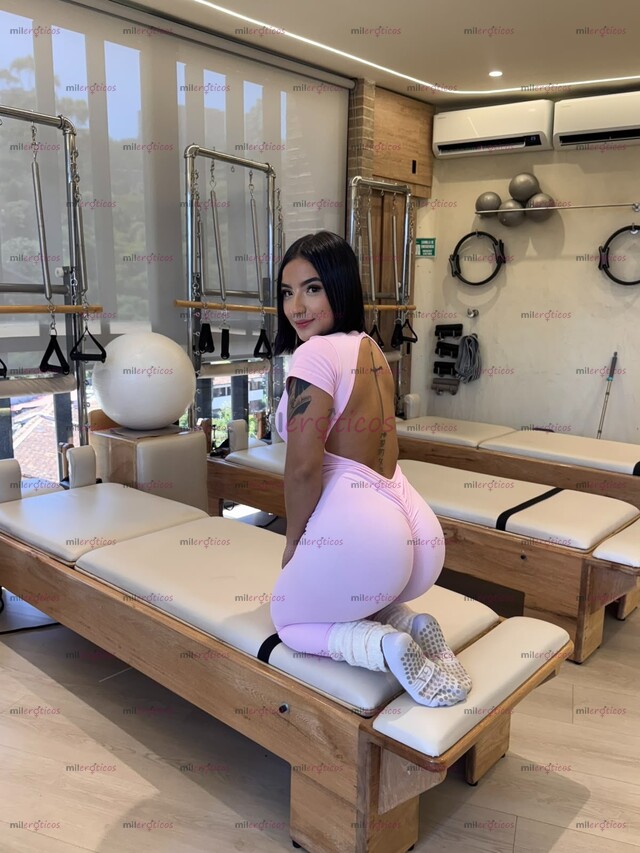 FOTOS DE SAKURA,PEQUEÑA,TIERNA Y MUY PROFESIONAL EN VANESSA RIVERA SPA