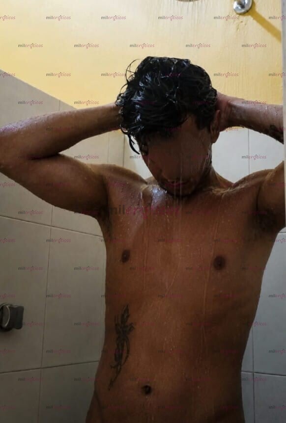 FOTOS DE 21 AÑOS, HETERO Y CON PEARLING: UNA EXPERIENCIA DIFERENTE