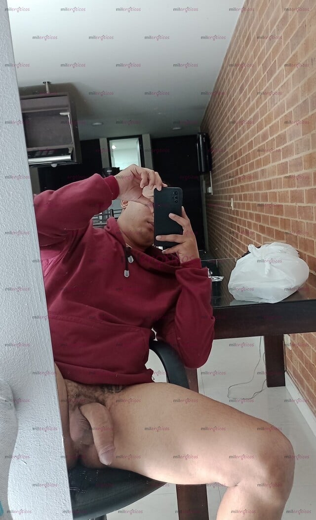 FOTOS DE CHICO JOVEN 27 AÑOS VERSÁTIL SIN ROLLO PARA COMPLACERTE