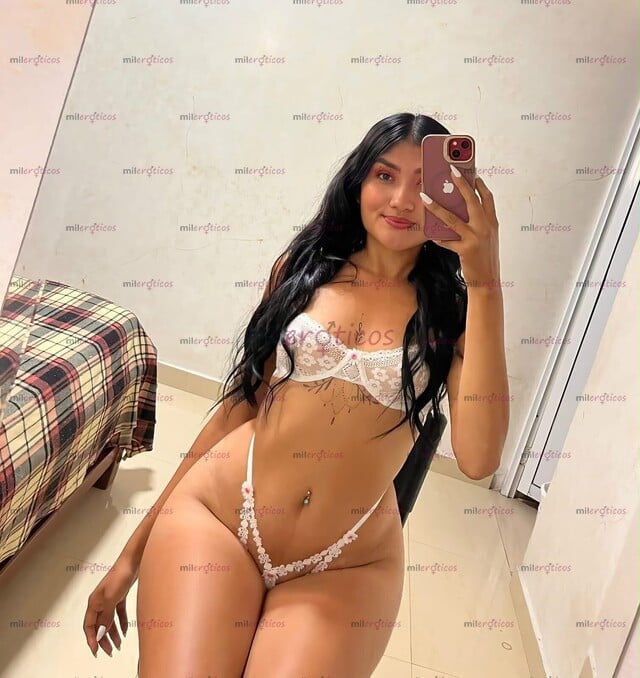 FOTOS DE NUEVA MODELO DE ALTO VIP FLACA EXÓTICA DISPUESTA A COMPLACERTE