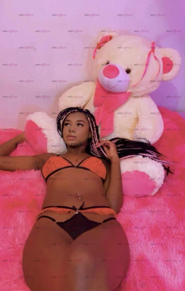 FOTOS DE MANSIÓN DEL PLACER UNO TE INVITA A CONOCER A DULCE HERMOSA MORENA CON CHUPALINA