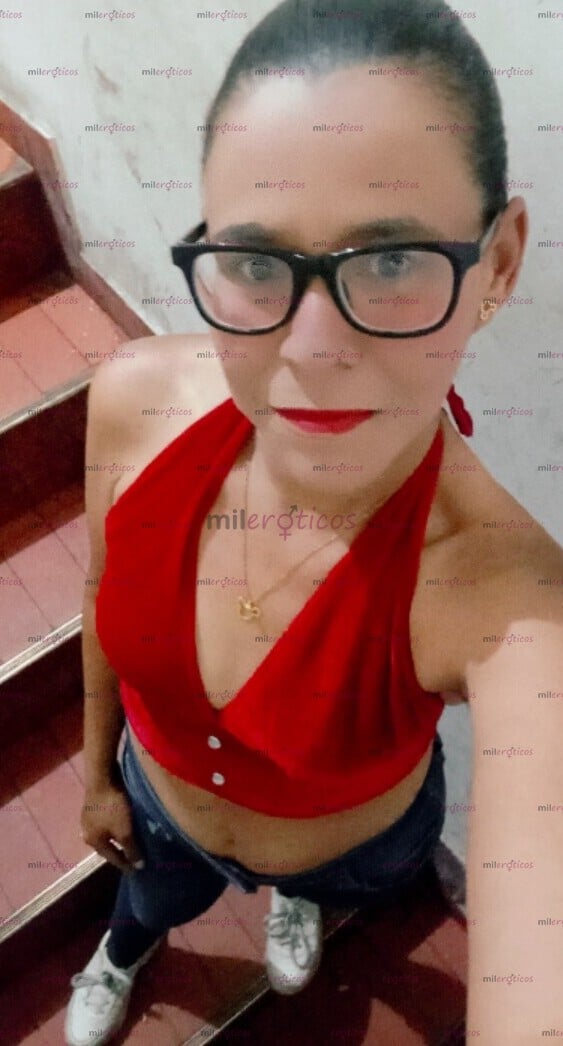 FOTOS DE HOLA ME LLAMO CRIS Y SOY MASAJISTA SOLO A DOMICILIO