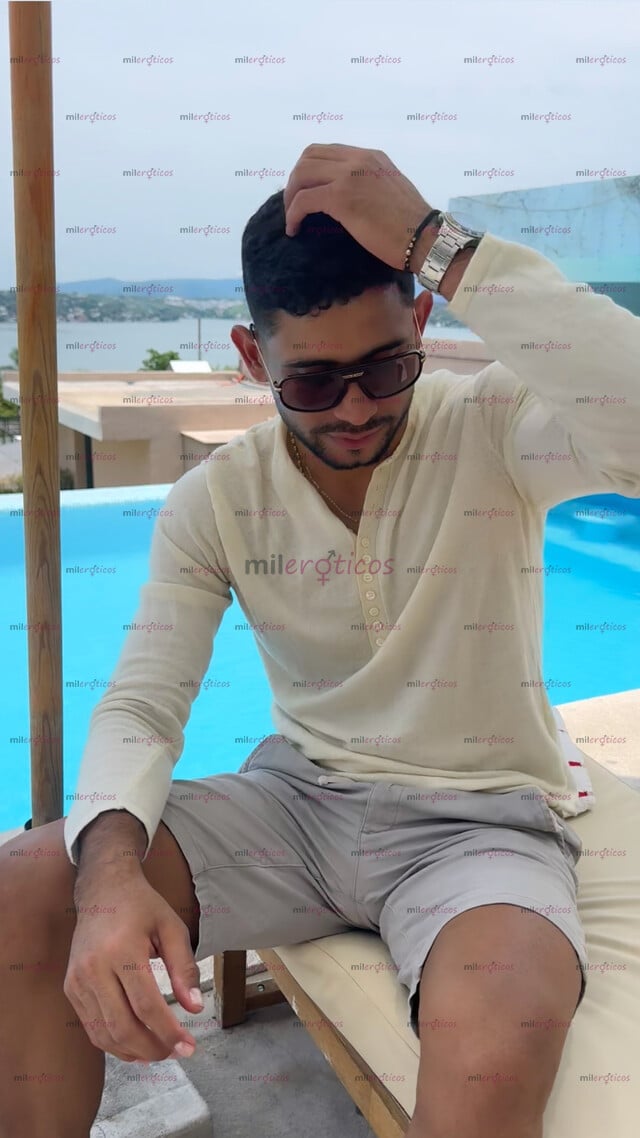 FOTOS DE VENEZOLANO 24 AÑOS DOTADO, VARONIL, DIVERTIDO CON LUGAR