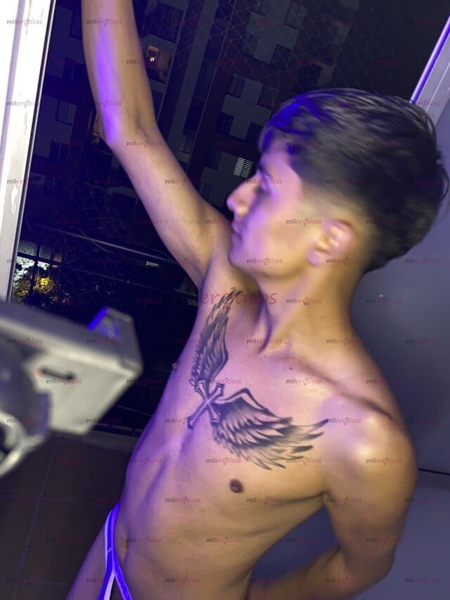 FOTOS DE POLLO CALIENTE COMPLACIENTE Y ARRECHO PRIMERA VEZ EN TU CIUDAD