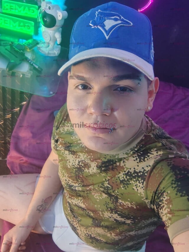 FOTOS DE SOY RAFAEL TENGO 22 CHICO VENEZOLANO EN BOGOTÁ