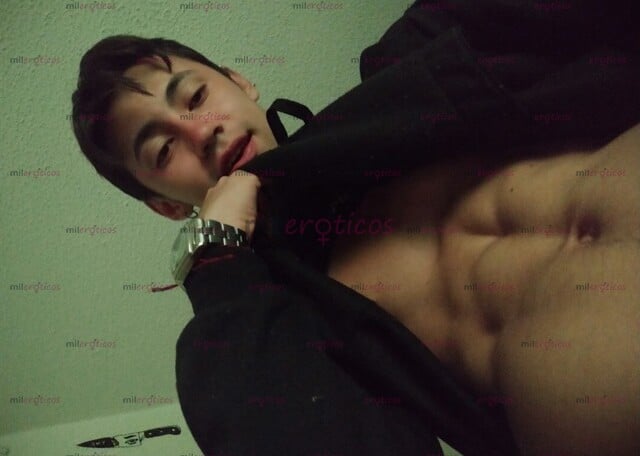 FOTOS DE CHICO DELGADO Y VERGON SIMPATICO SOLO MUJERES