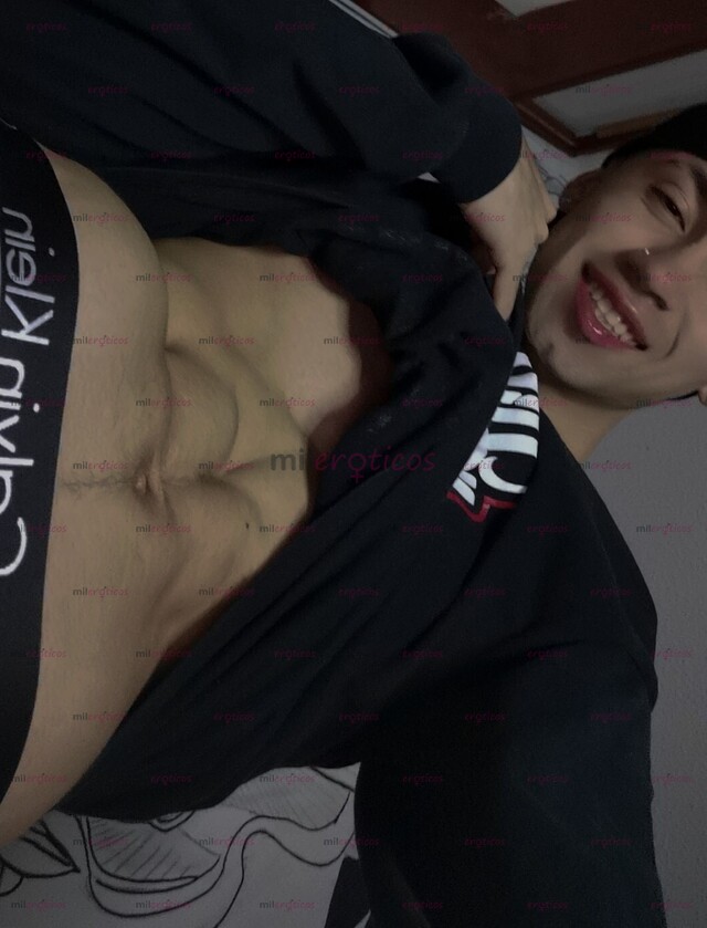 FOTOS DE CHICO DELGADO Y VERGON SIMPATICO SOLO MUJERES