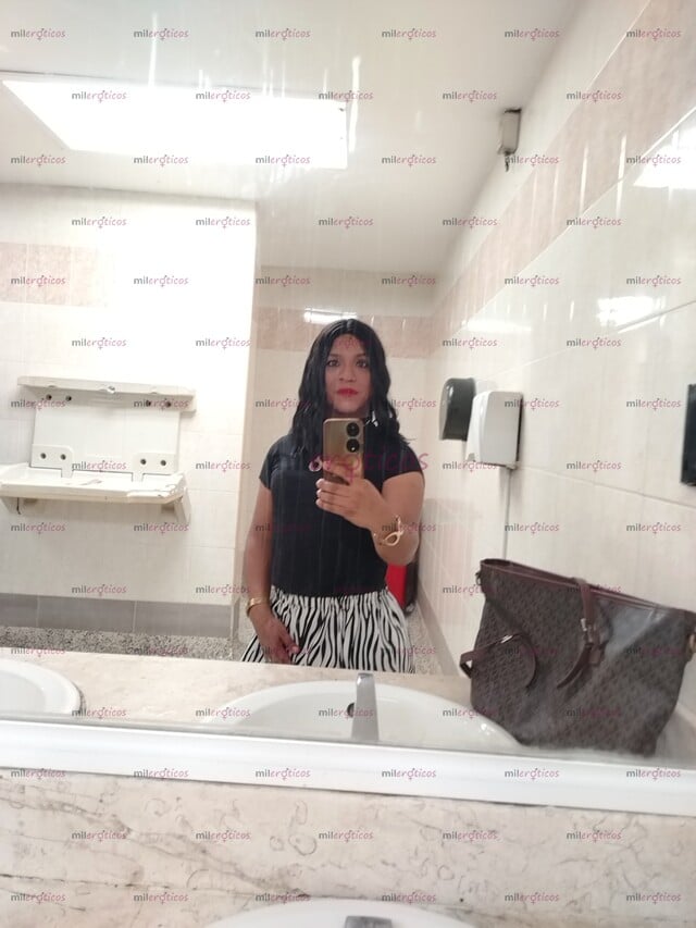FOTOS DE HOLA PAPI SOY KARLA CHICA TV SUPER CARIÑOSA Y AMABLE