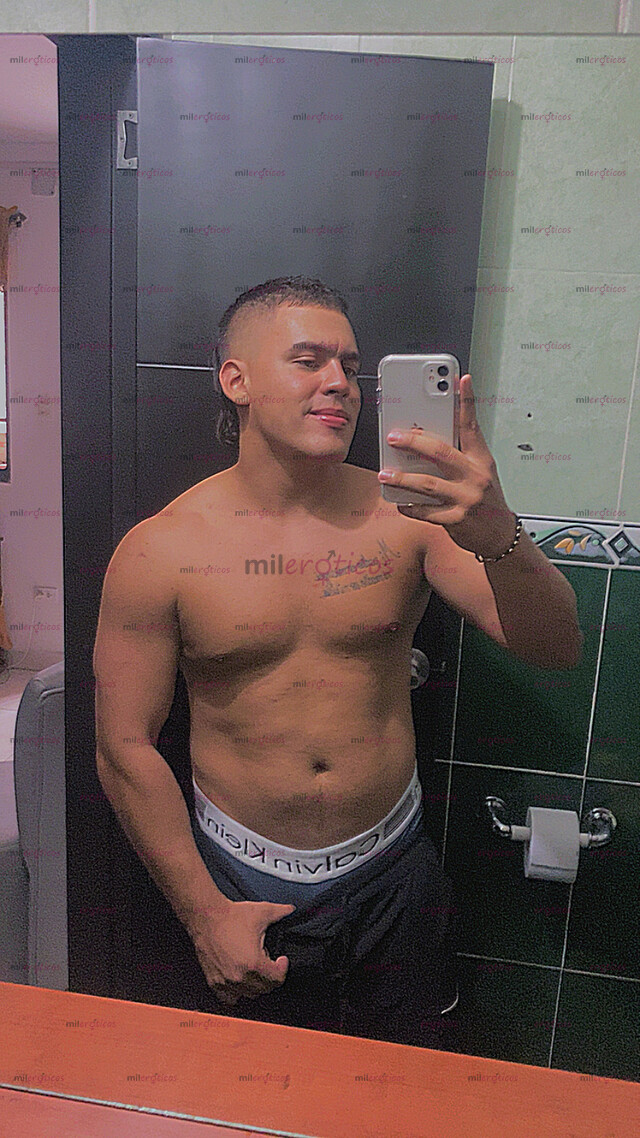 FOTOS DE JOVEN PAISA EXCLUSIVO EN MEDELLÍN TE BRINDAMOS LA MEJOR EXPERIENCIA
