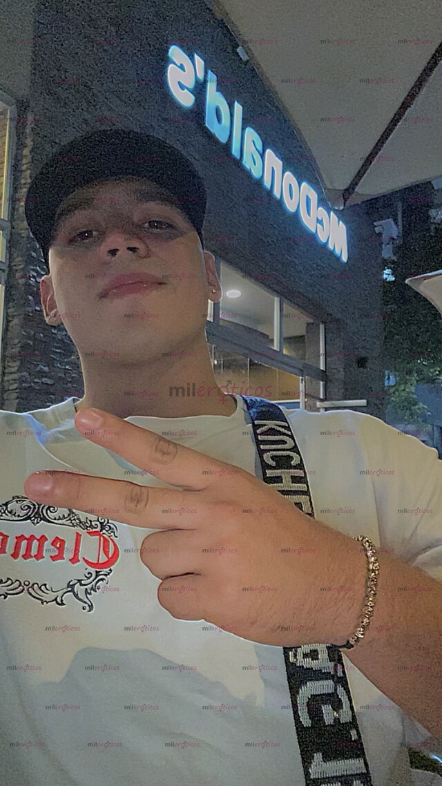 FOTOS DE JOVEN PAISA EXCLUSIVO EN MEDELLÍN TE BRINDAMOS LA MEJOR EXPERIENCIA