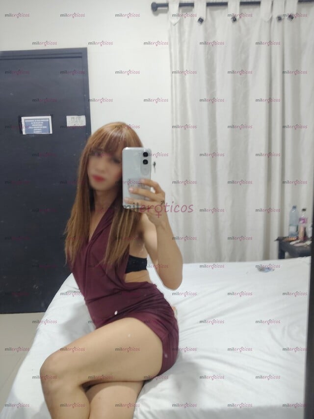 FOTOS DE FLACA TRANS DIOSA EN LA CAMA Y MUY COMPLACIENTE