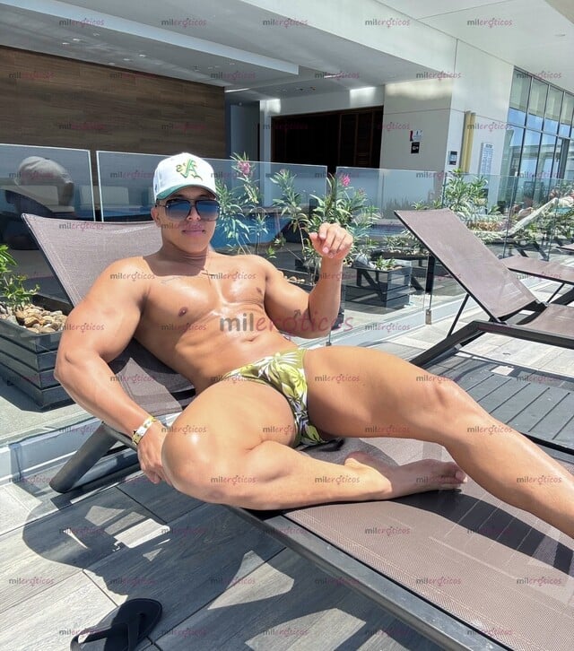 FOTOS DE MODELO SCORT MASAJISTA. MORENO SEXY MUSCULOSO DISPONIBLE