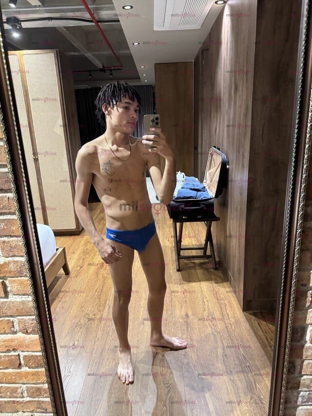 FOTOS DE CHICO TWIN VERSÁTIL DISPONIBLE TENGO UNA RICA POLLA PARA TI Y UN RICO TRASER