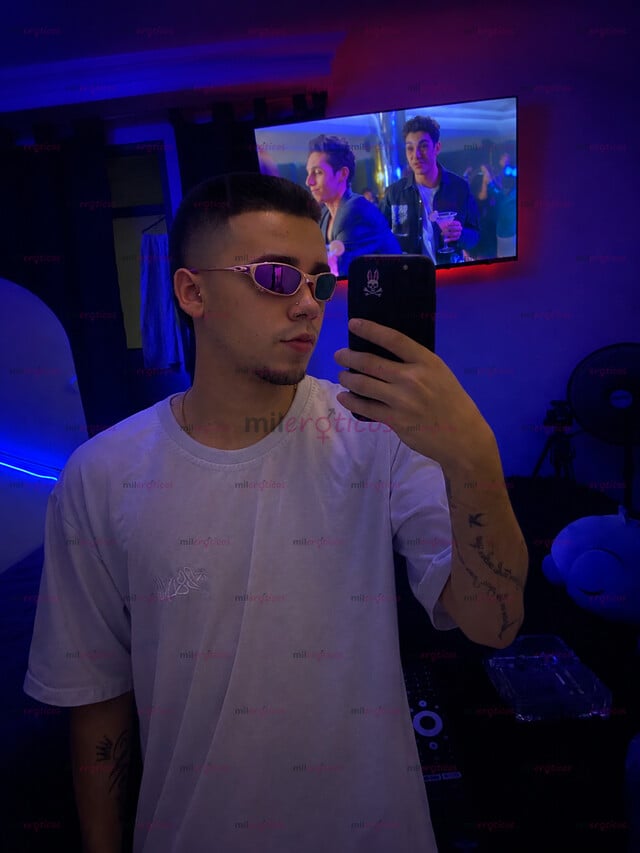 FOTOS DE POLLO VERGON ACTIVO DISPONIBLE PARA PASAR UN BUEN RATO