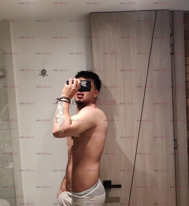 FOTOS DE COLOMBIANO MACHO DISCRETO 1.88 DE ESTATURA
