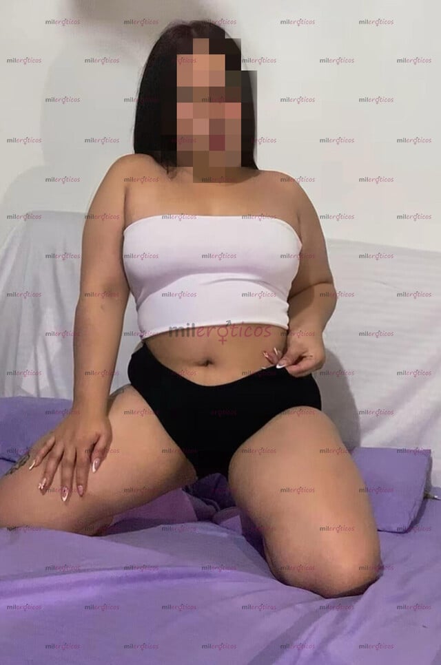 FOTOS DE TÚ GORDITA CULONA NATURAL ADICTA A LLENARTE DE PLACER