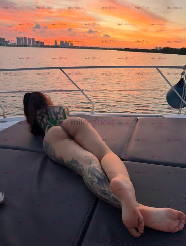 FOTOS DE SÚPER MODELO COLOMBIANA VENTA DE CONTENIDO , SERVICIOS DELICIOSOS MODELO VIP
