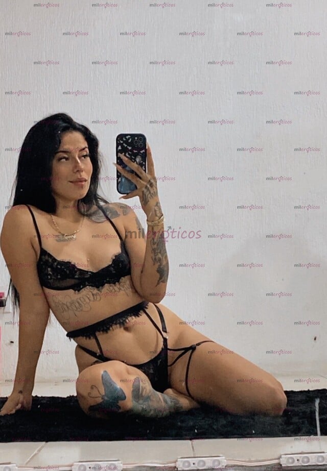 FOTOS DE MORENA TATUADA ATREVIDA CALIENTE NUEVA EN CANCUN LLÁMAME PAPI PRUEBA MIS MIELES