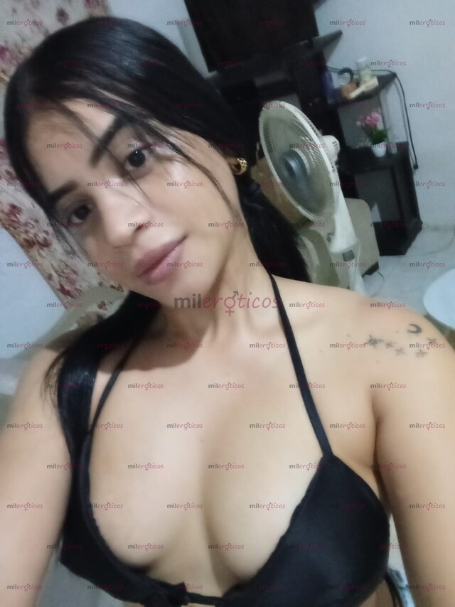 FOTOS DE NIÑA LINDA DISPUESTA A SACAR TU LECHE, VEN Y DISFRUTA DE MI CUERPO DESNUDO.