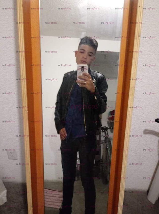 FOTOS DE UNIVERSITARIO CALIENTE LISTO PARA DARTE LECHE