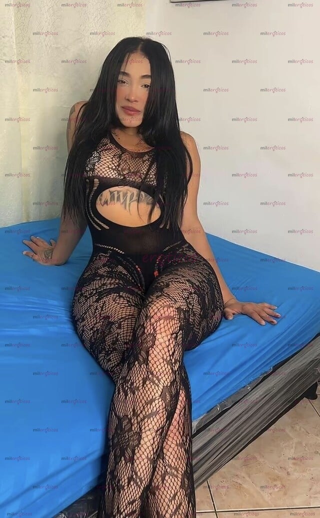 FOTOS DE DELICIOSA TIERNA, CARITA ANGELICAL Y UNA VAGINA MUY CALIENTE Y ESTRECHA