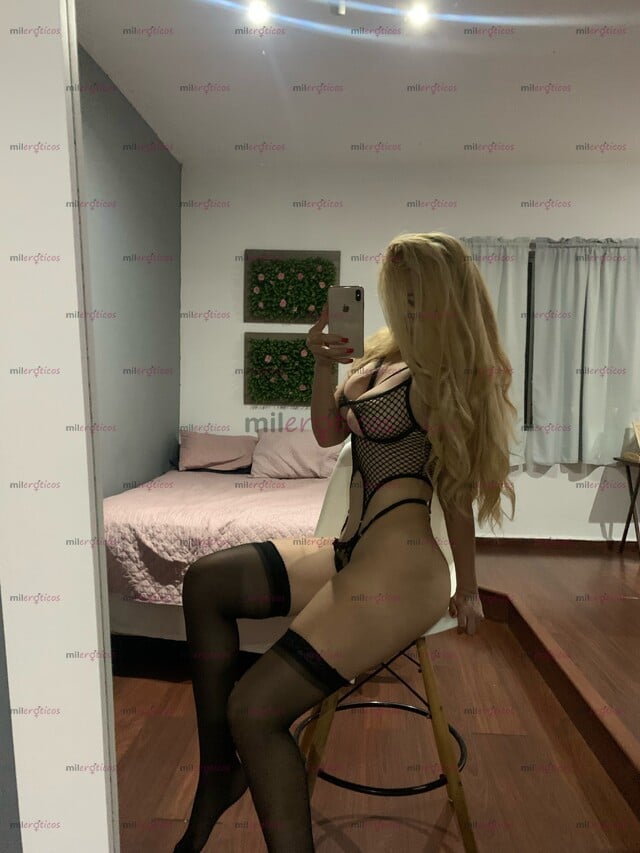 FOTOS DE HERMOSA MODELO WERITA NUEVA EN EL AMBIENTE