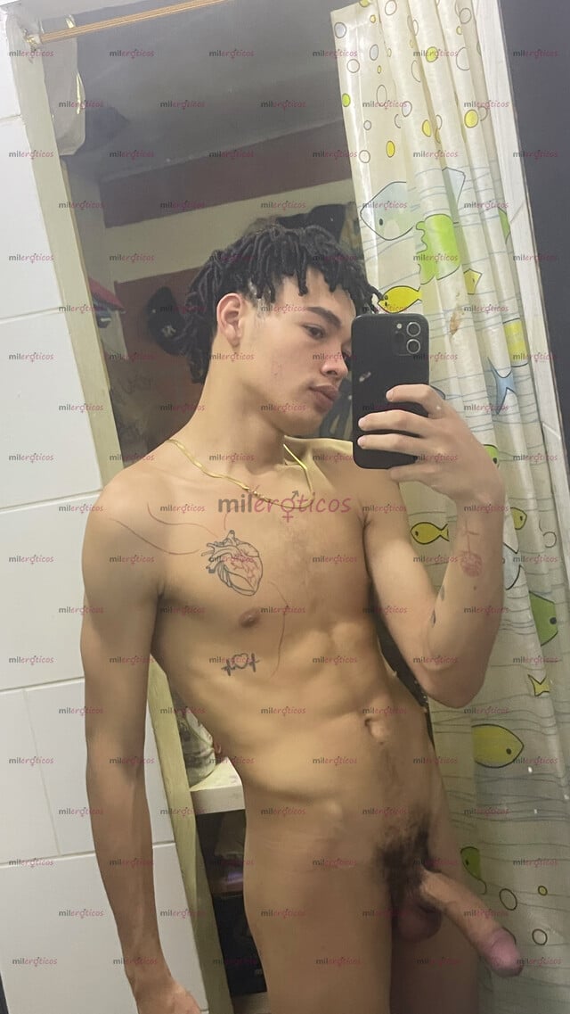 FOTOS DE SOY UN CHICO TWIN VERSÁTIL DISPONIBLE PARA TI CON UNA RICA POLLA