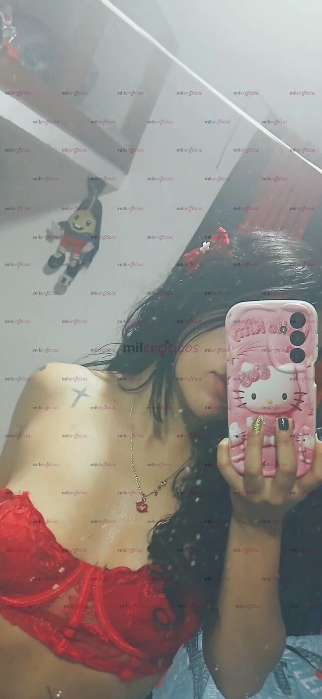 FOTOS DE HOLA,PAPASITO SOY JURLEY UNA RICA FLAKA DISPUESTA A COMPLACERTE