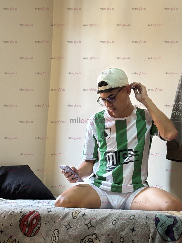 FOTOS DE CHICO VERSÁTIL, SERIO, DISPONIBLE PARA RESERVAR 24 7