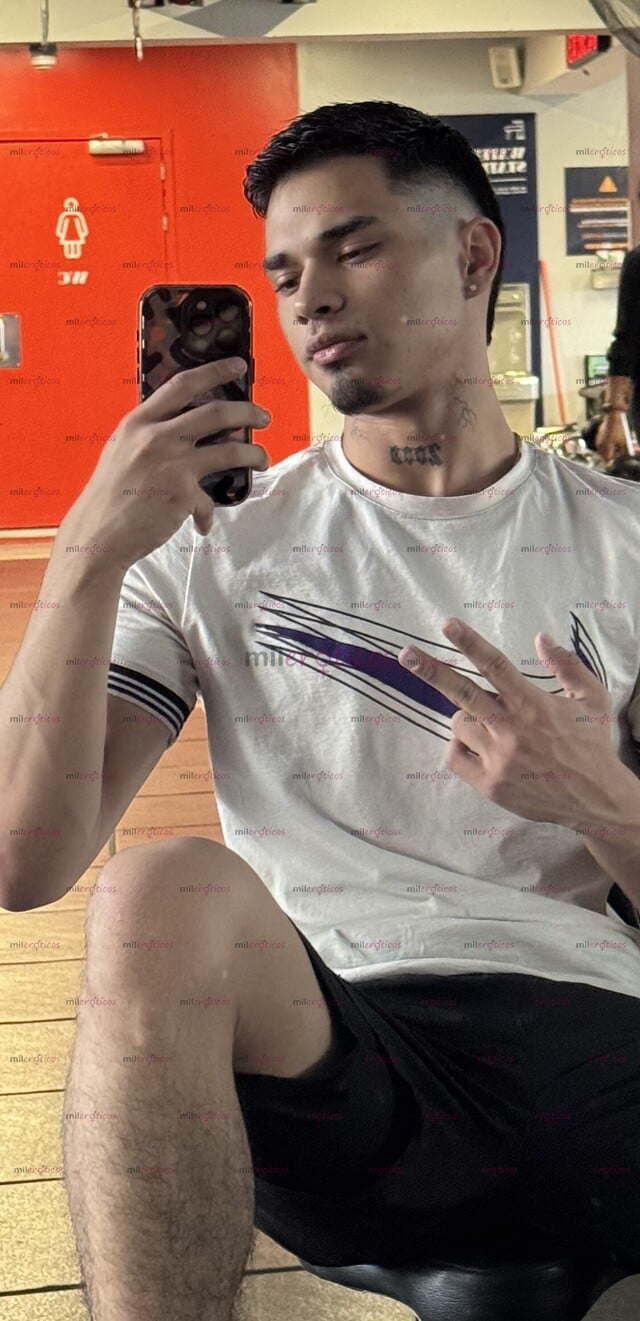 FOTOS DE SEBASTIÁN MACHO VERGON LECHERO JOVEN MORBOSO DE 22 AÑOS SERIO Y VARONIL