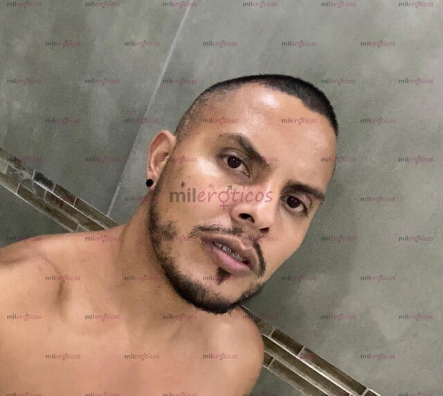 FOTOS DE HOMBRE MASCULINO, MORBOSO, EDUCADO, COMPLACIENTE, ACTIVO XL GRUESA Y CURVA.