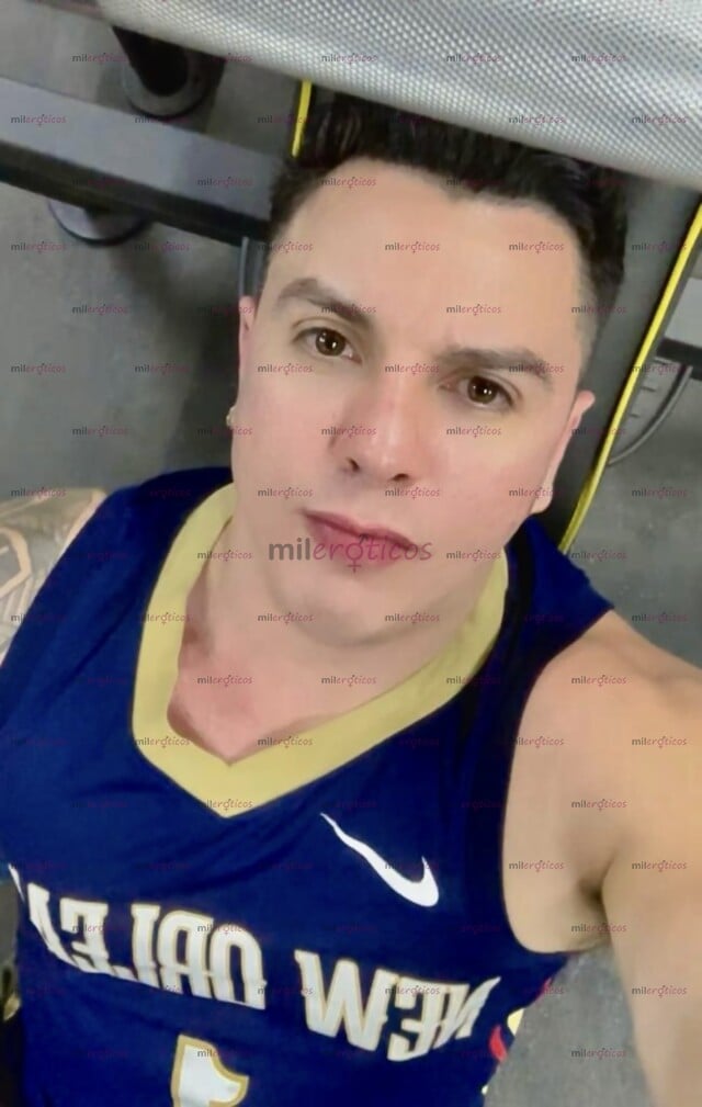 FOTOS DE MACHO SEMENTAL DE REGRESO A LA CIUDAD PARA SATISFACERTE