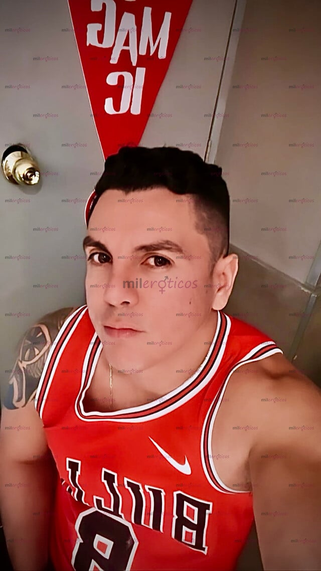 FOTOS DE MACHO SEMENTAL DE REGRESO A LA CIUDAD PARA SATISFACERTE