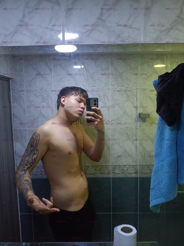 FOTOS DE QUE TAL?, ME LLAMO CRISTOPHER. TE GUSTARÍA PASAR UNA NOCHE MARAVILLOSA?
