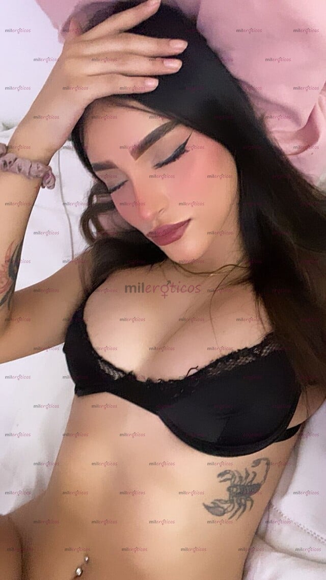 FOTOS DE HERMOSA MUÑEQUITA CON UNA NALGUITA FIRME Y REDONDITA DISPUESTA PARA TI