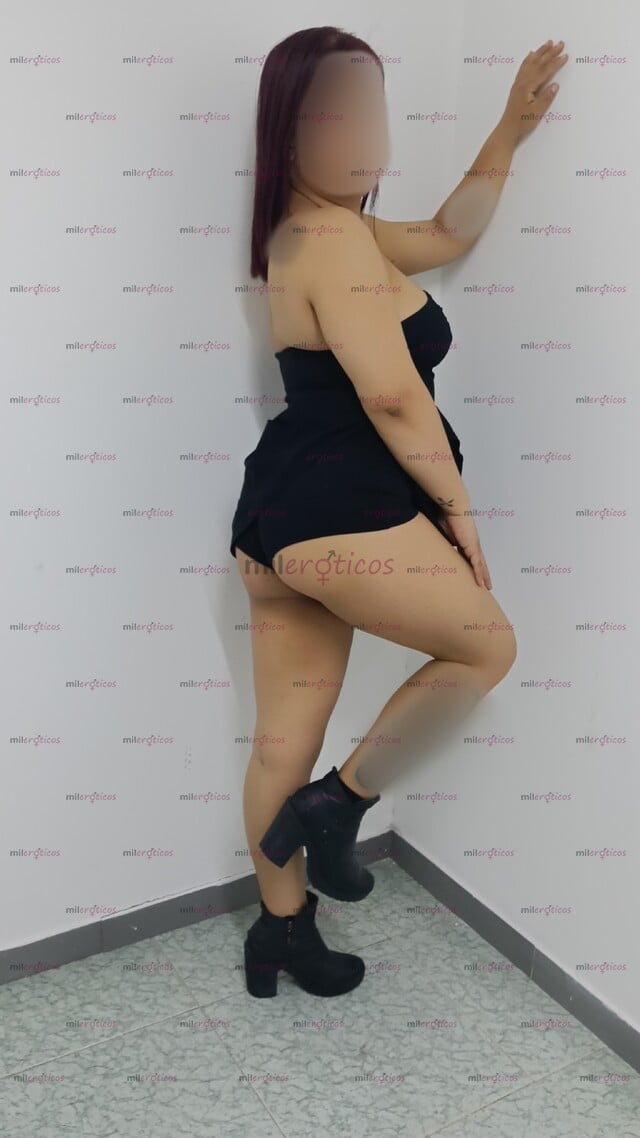 FOTOS DE PELIROJA INSACIABLE .....COLA Y RICA TETAS ...TE ESPERO