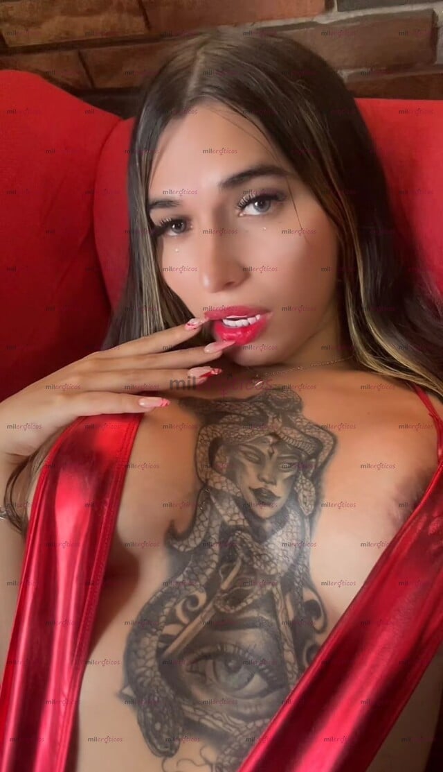 FOTOS DE CULO BÕÕMBA TATUADÕ CON GANAS DE SER ESTALLADÕ