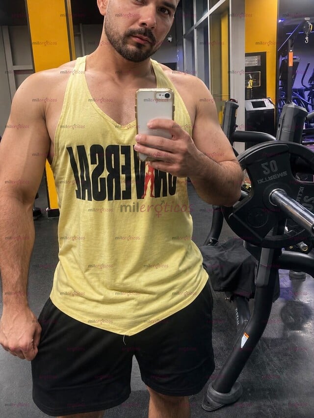 FOTOS DE COACH DE GYM MORBOSOCASADO VEN ATENDERTE CONMIGO PARA QUE LA PASES RICO