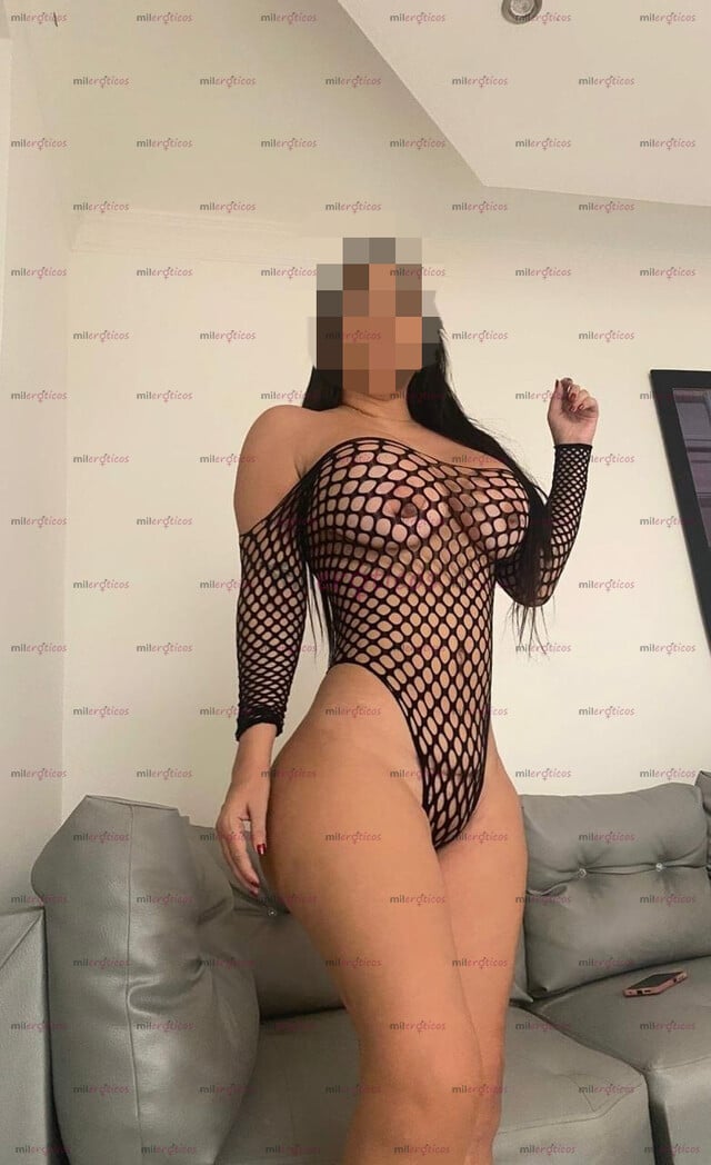 FOTOS DE SEXY ROSTRO HERMOSO Y DE PASO CON LOS SENOS MAS DELICIOSOS