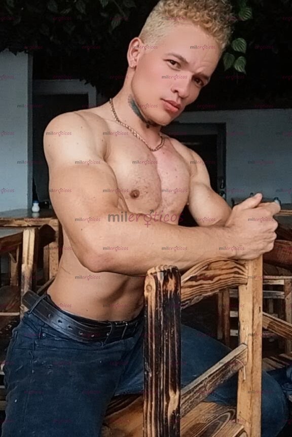 FOTOS DE CHICO APUESTO CALIENTE CON TODO LAS GANAS