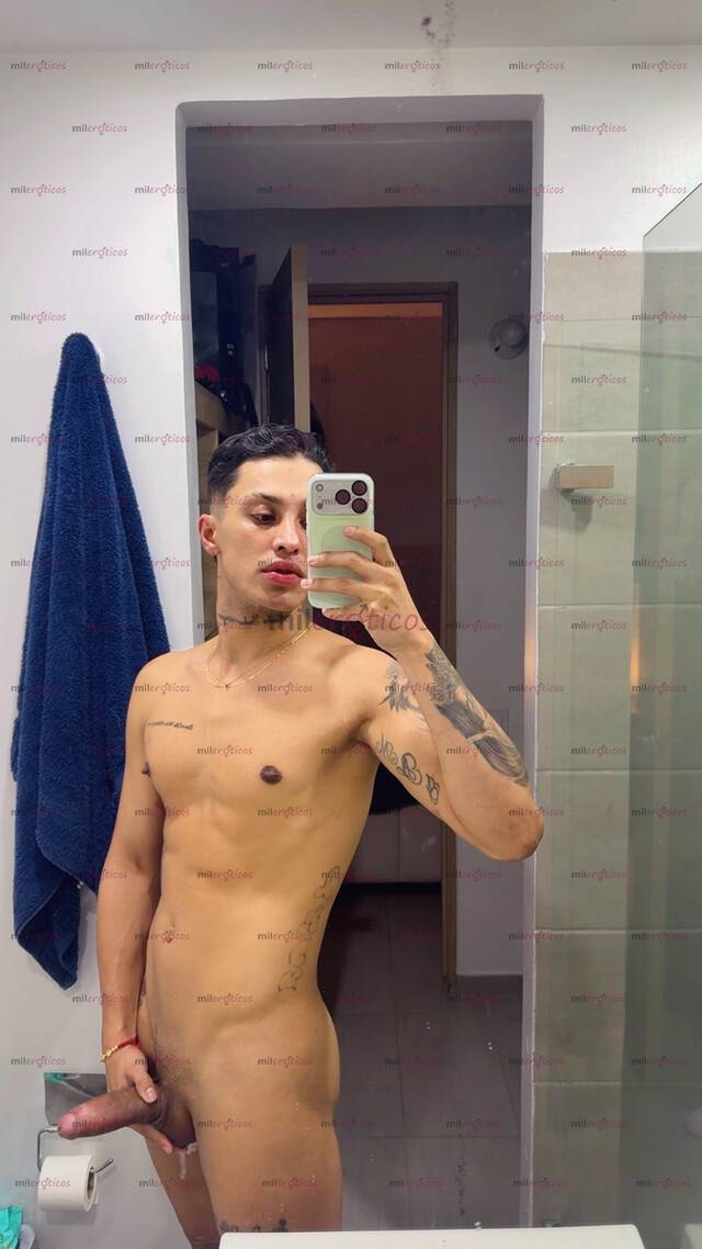 FOTOS DE JOVEN AGRADABLE SERIO Y MADURO VENTA DE CONTENIDO