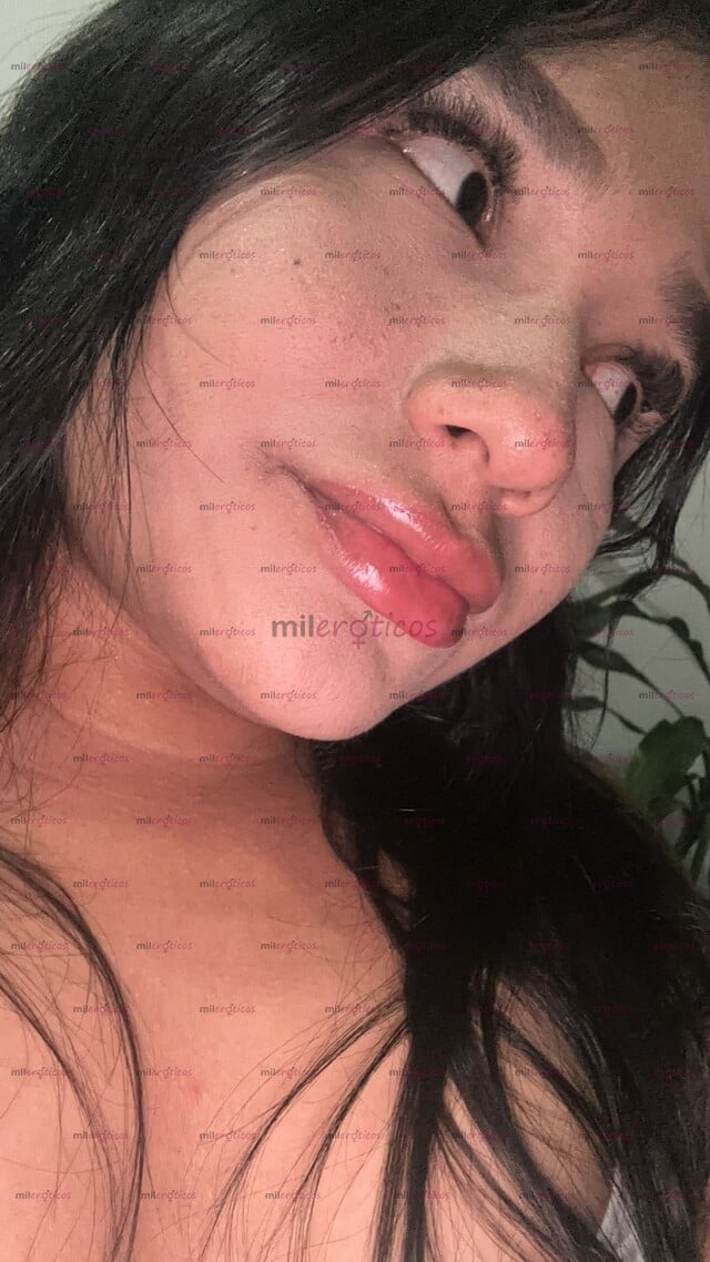 FOTOS DE TRANS CALEÑA 19 AÑOS, HERMOSA Y DESCOMPLICADA