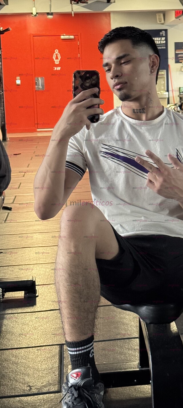 FOTOS DE SEBASTIÁN POLLO MACHO LECHERO VERGON CUERPO LATINO LUJURIA Y ARRECHERA