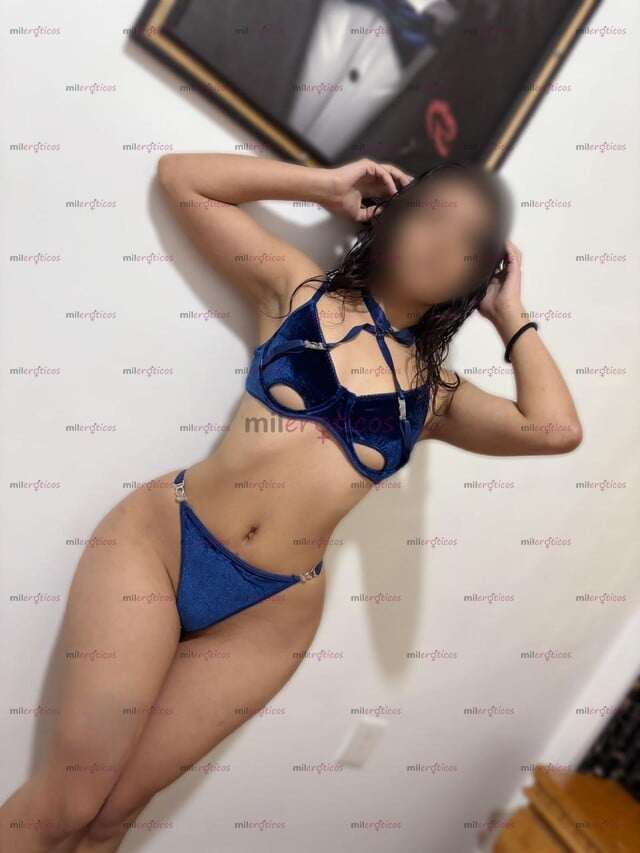 FOTOS DE KARELY... N NUEVA EN ÉL AMBIENTE. 18 AÑITOS DELGADITA