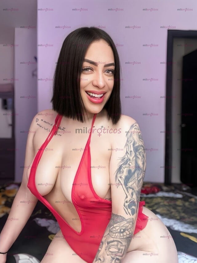 FOTOS DE 20 AÑITOS ESTOY MOJADA DE DARME TANTO DEDO VEN PAPI Y MÉTEME LA VERGA