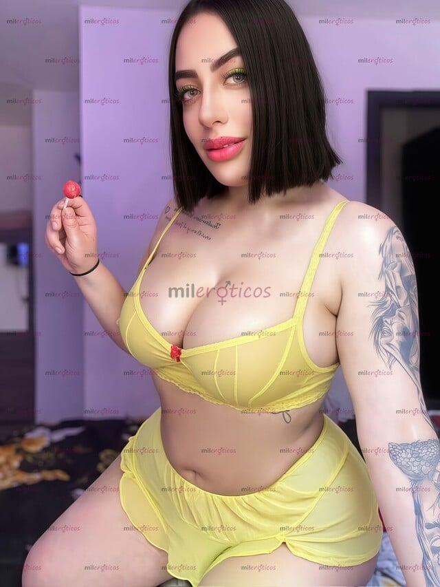 FOTOS DE 20 AÑITOS ESTOY MOJADA DE DARME TANTO DEDO VEN PAPI Y MÉTEME LA VERGA
