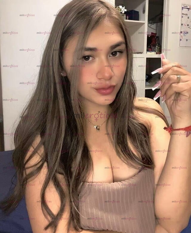 FOTOS DE NUNCA ANTES VISTA HERMOSA NIÑA DELGADA MUY FEMENINA