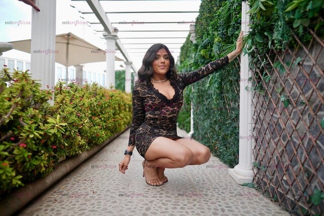 FOTOS DE SOFIA TRANS NUEVA EN EL PAÍS SOY ACTIVA Y PASIVA 13 CM