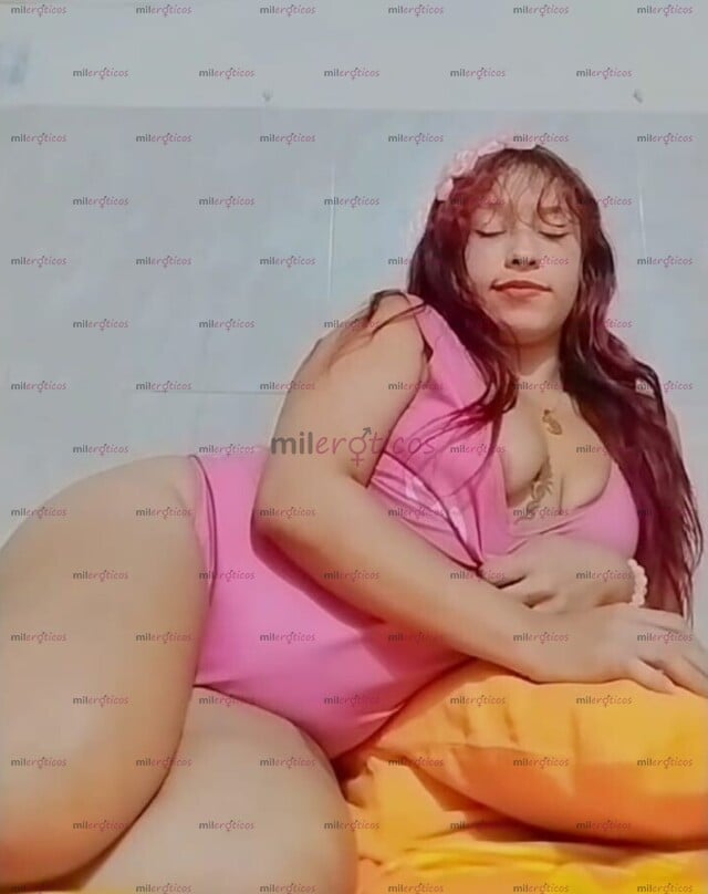 FOTOS DE UNA BARBIE NINFOMANA Y ARRECHITA. CON UNA BONITA BAJINITA