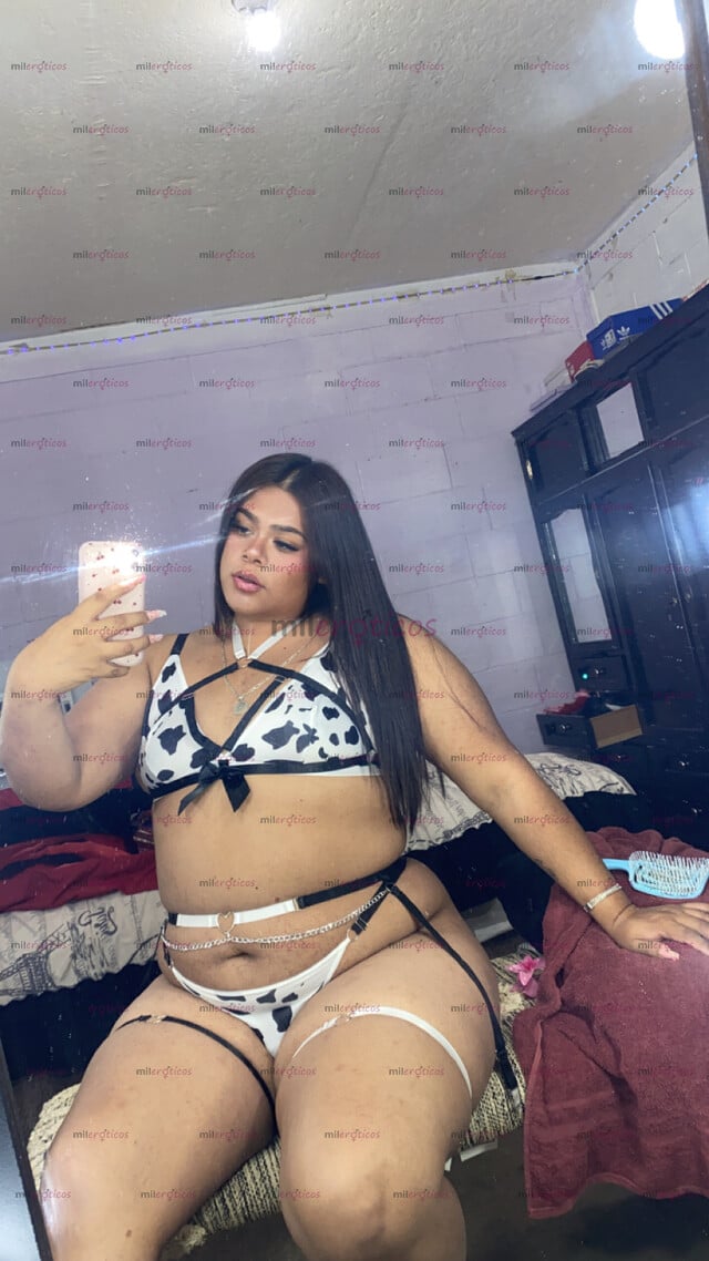 FOTOS DE VEN A DISFRUTAR DE TU CHICA MORBOSA TRAVIESA PIERNONA CON UN CULOTE